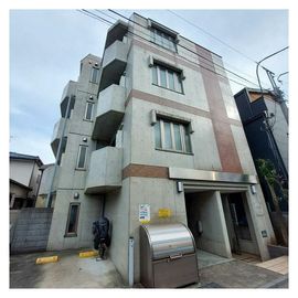 三軒茶屋駅より徒歩15分 1階 築20年10ヶ月の賃貸物件
