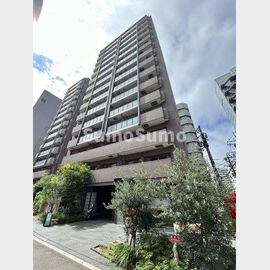 南森町駅より徒歩7分 13階 築7年10ヶ月の賃貸物件