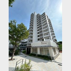 住吉駅より徒歩11分 6階 築24年8ヶ月の賃貸物件