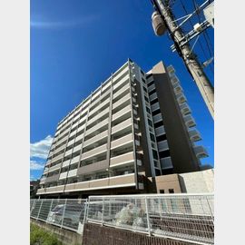 吉塚駅より徒歩14分 10階 築17年5ヶ月の賃貸物件