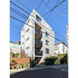 三軒茶屋駅より徒歩10分 4階 築3年10ヶ月の賃貸物件