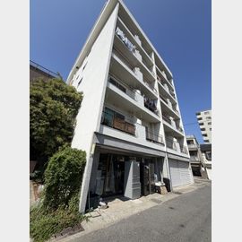 中央市場前駅より徒歩6分 6階 築53年8ヶ月の賃貸物件