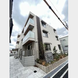 尼崎駅より徒歩14分 3階 築2年11ヶ月の賃貸物件
