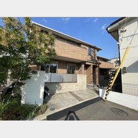 青木駅より徒歩3分 1階 築9年8ヶ月の賃貸物件