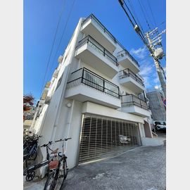 元町駅より徒歩10分 2階 築56年10ヶ月の賃貸物件