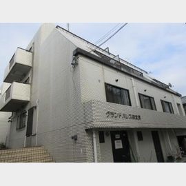 東北沢駅より徒歩3分 2階 築39年の賃貸物件