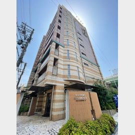 日本橋駅より徒歩5分 築19年4ヶ月 10階建の賃貸物件