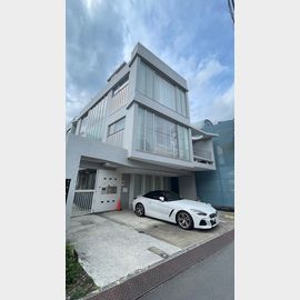 表参道駅より徒歩10分 2階 築23年の賃貸物件