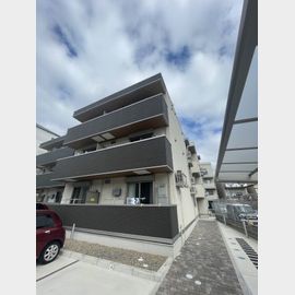 御崎公園駅より徒歩2分 3階 築2年1ヶ月の賃貸物件