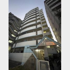 箱崎駅より徒歩3分 10階 築37年9ヶ月の賃貸物件