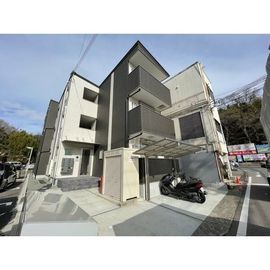 妙法寺駅より徒歩6分 1階 築6年2ヶ月の賃貸物件