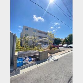 仁川駅より徒歩8分 3階 築5年の賃貸物件