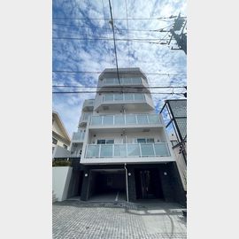 目黒駅より徒歩9分 3階 築3年7ヶ月の賃貸物件