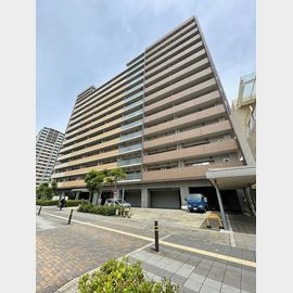 尼崎駅より徒歩5分 13階 築17年10ヶ月の賃貸物件