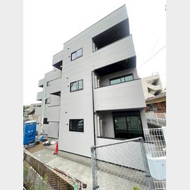 高宮駅より徒歩7分 3階 築1年9ヶ月の賃貸物件