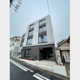 池尻大橋駅より徒歩11分 1階 築3年8ヶ月の賃貸物件