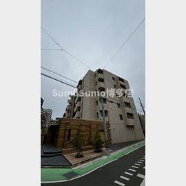 西鉄平尾駅より徒歩7分 3階 築5年の賃貸物件