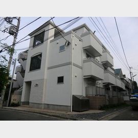 下北沢駅より徒歩5分 1階 築15年3ヶ月の賃貸物件