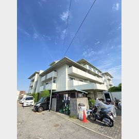 武庫之荘駅より徒歩20分 1階 築32年7ヶ月の賃貸物件