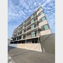 吉塚駅より徒歩4分 4階 築1年10ヶ月の賃貸物件