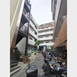 王子公園駅より徒歩4分 1階 築35年2ヶ月の賃貸物件