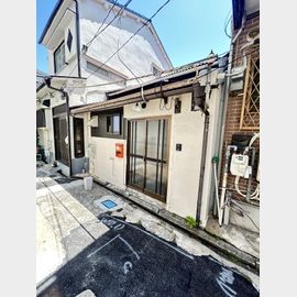 出屋敷駅より徒歩6分 1階 築69年11ヶ月の賃貸物件