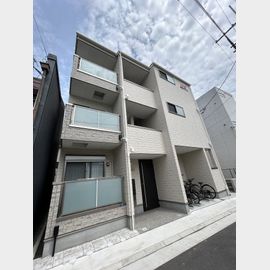 尼崎駅より徒歩11分 1階 築1年7ヶ月の賃貸物件