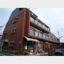 自由が丘駅より徒歩5分 2階 築45年11ヶ月の賃貸物件