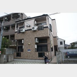 レガリータ地行 1階 築23年10ヶ月の賃貸物件