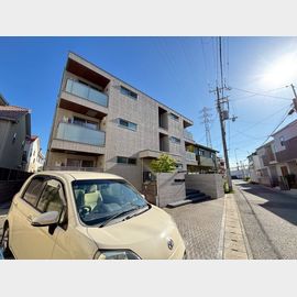 門戸厄神駅より徒歩5分 1階 築5年の賃貸物件