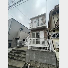 大倉山駅より徒歩11分 1階 築28年7ヶ月の賃貸物件