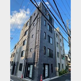 ＰＲＡＴＩＱＵＥＤＡＩＺＡＷＡ 3階 築5年の賃貸物件