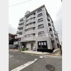 薬院駅より徒歩4分 2階 築37年の賃貸物件