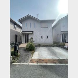 宝塚南口駅より徒歩3分 築10年7ヶ月 2階建の賃貸物件