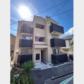 湊川公園駅より徒歩12分 3階 築2年1ヶ月の賃貸物件