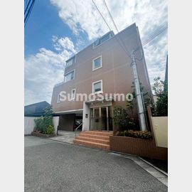 芦屋駅より徒歩7分 築17年9ヶ月 4階建の賃貸物件