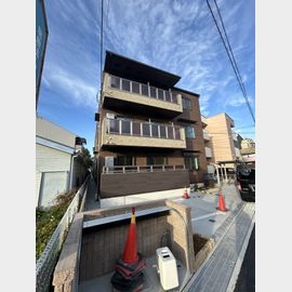 ズュートヴィント 3階 新築の賃貸物件