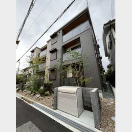 甲東園駅より徒歩7分 新築 3階建の賃貸物件