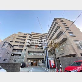 六本松駅より徒歩1分 4階 築32年の賃貸物件