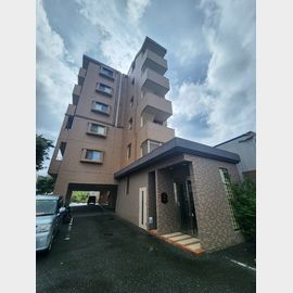 サントルース駅南 4階 築23年8ヶ月の賃貸物件