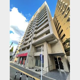 博多駅より徒歩13分 13階 築12年1ヶ月の賃貸物件