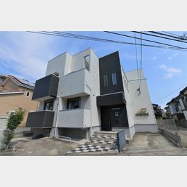 大橋駅より徒歩17分 1階 築11年3ヶ月の賃貸物件