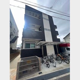塚口駅より徒歩12分 築10年1ヶ月 3階建の賃貸物件