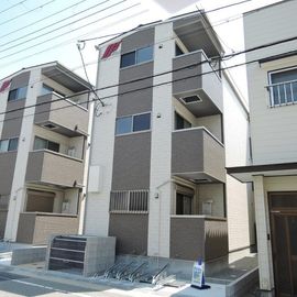 出屋敷駅より徒歩8分 1階 築1年3ヶ月の賃貸物件