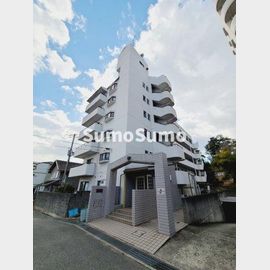 甲陽園駅より徒歩16分 築36年2ヶ月 6階建の賃貸物件