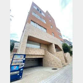 三ノ宮駅より徒歩10分 3階 築63年の賃貸物件