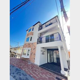 三ノ宮駅より徒歩12分 2階 築2年4ヶ月の賃貸物件