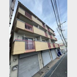 湊川公園駅より徒歩18分 3階 築48年の賃貸物件