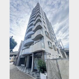 神戸駅より徒歩3分 4階 築30年4ヶ月の賃貸物件