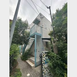 青木駅より徒歩2分 築11年9ヶ月 2階建の賃貸物件